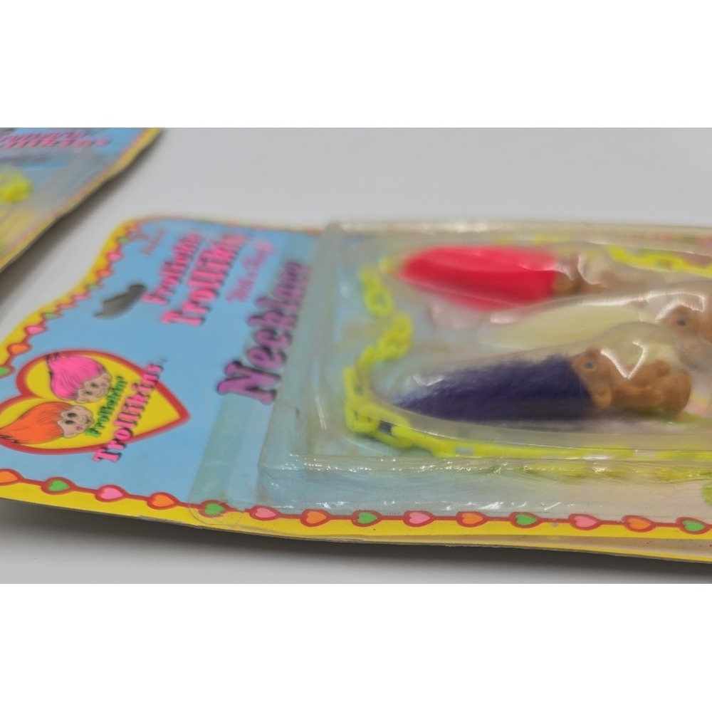 1991 Norfin DAM Troll‎ Doll Shoe Lace Huggers Necklace Set 2 Pack NOS RARE - Picture 4 of 6